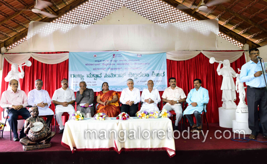 Unity in Diversity Wall Kalaangann